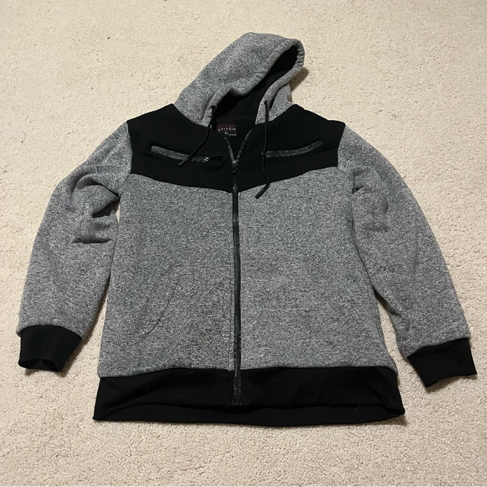 Men’s Retro Stitch Thick Black, Gray Winter Soft Sherpa Hoodie Size‎ XL
